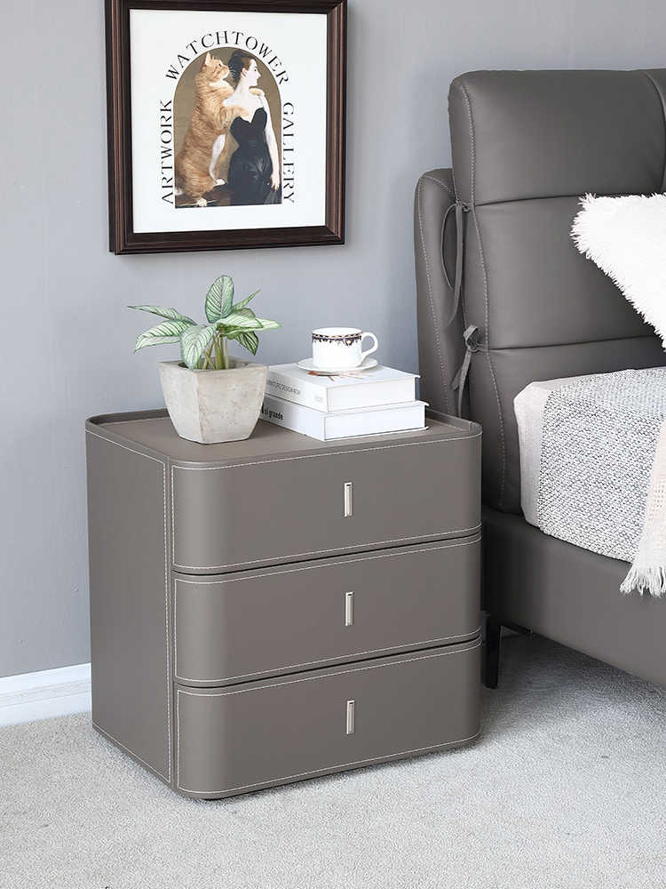 Italian minimalist bedside table simple modern bedroom storage Square three drawers light luxury saddle leather bedside cabinet