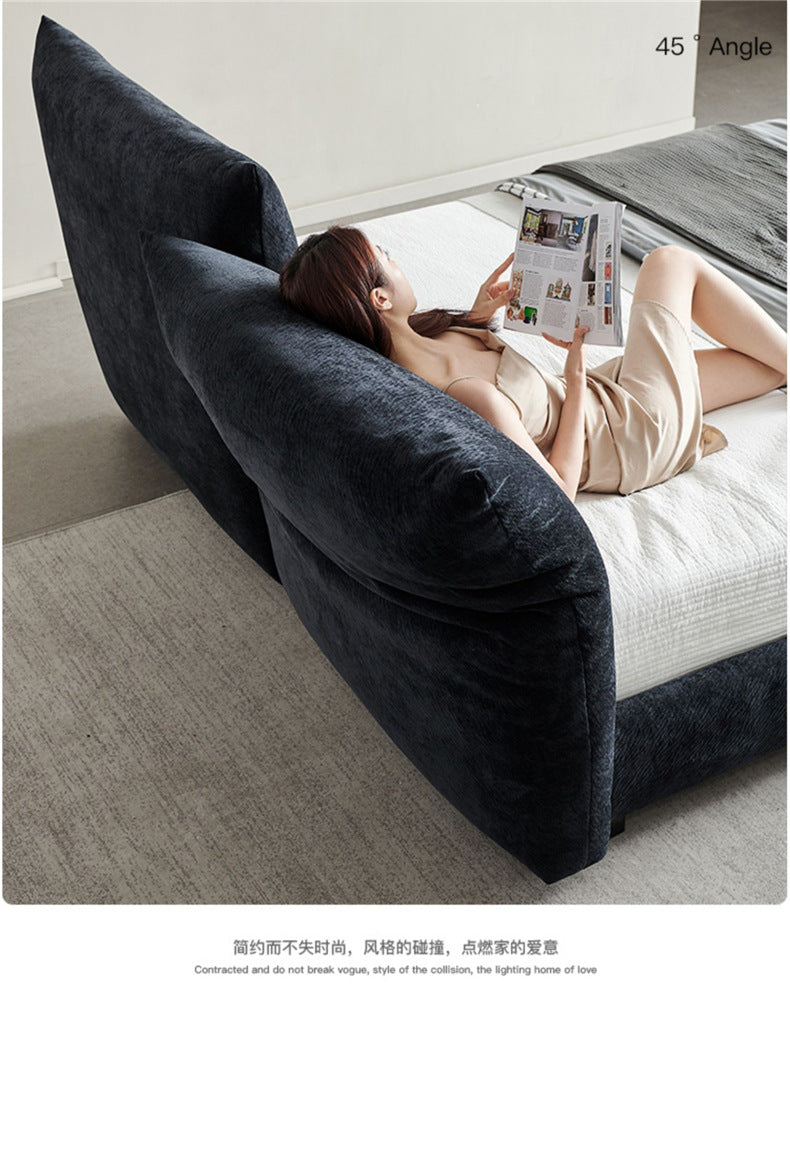Italian minimalist high-end light luxury bedroom furniture modern simple style designer original petal fabric double bed