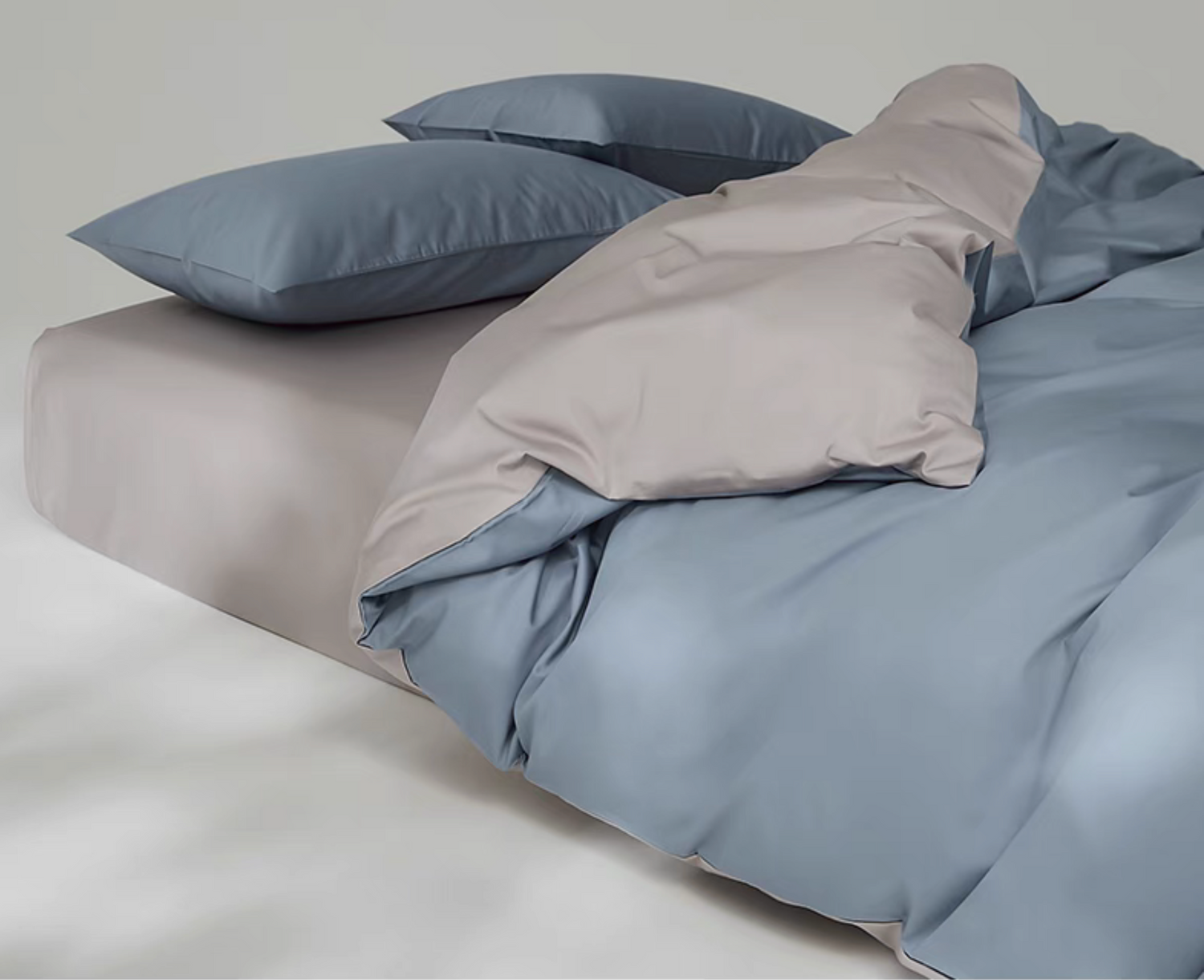 BEDDINGS 床上用品