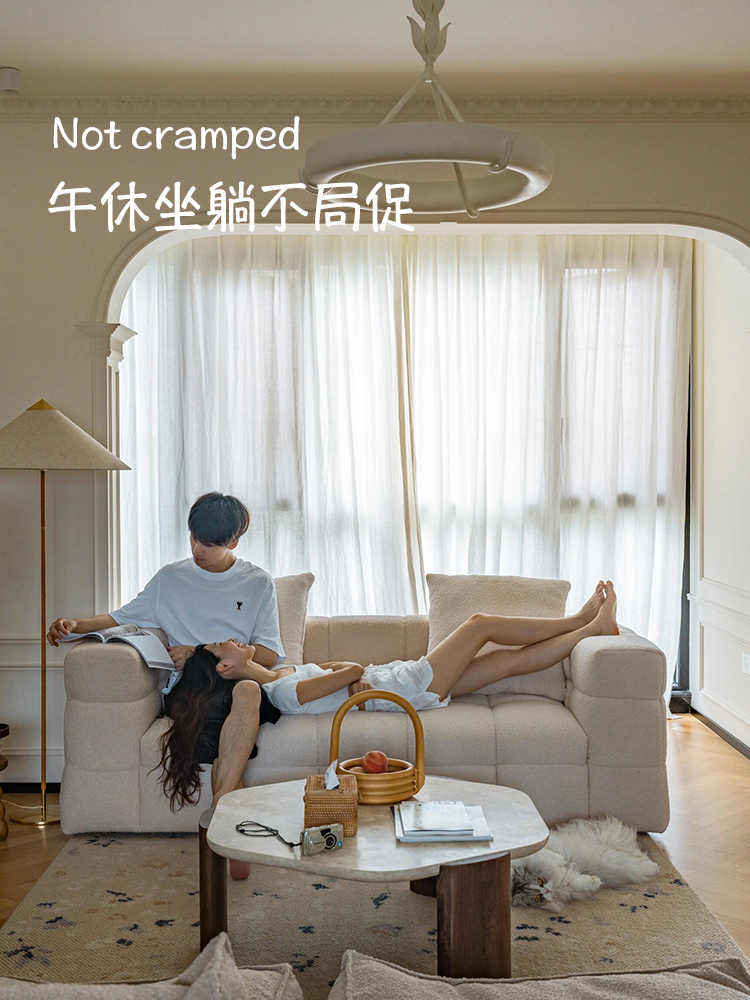 Creamy wind marshmallow sofa family living room small apartment Italian style is almost row fabric sofa modern simple