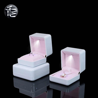 5pcs White LED Jewelry Box with Pink Velvet Interior for Ring and Necklace