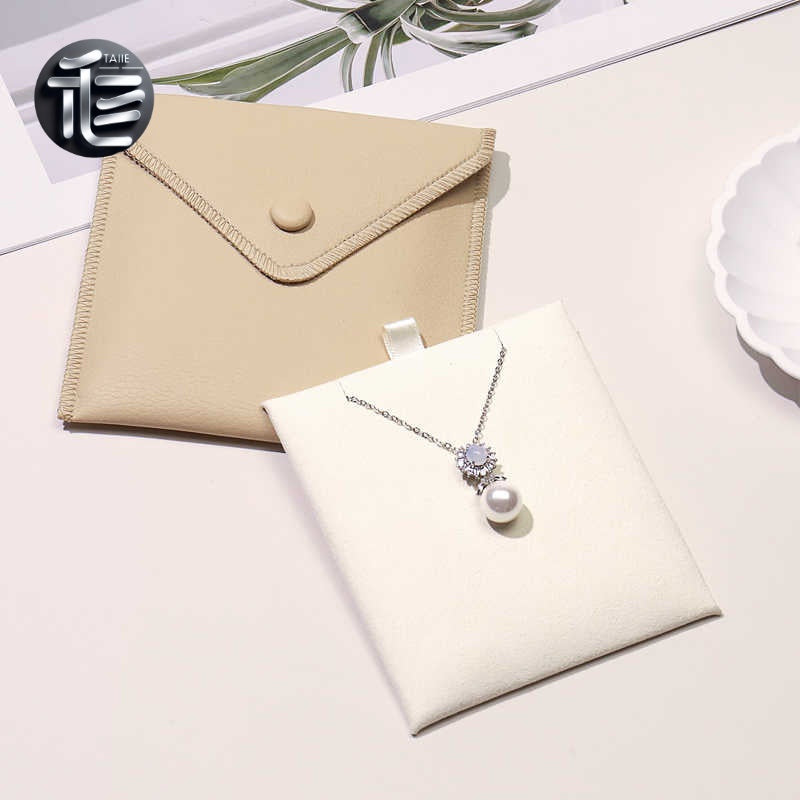 Jewelry pouch,Travel jewelry pouch,Small jewelry organizer,PU leather jewelry bag