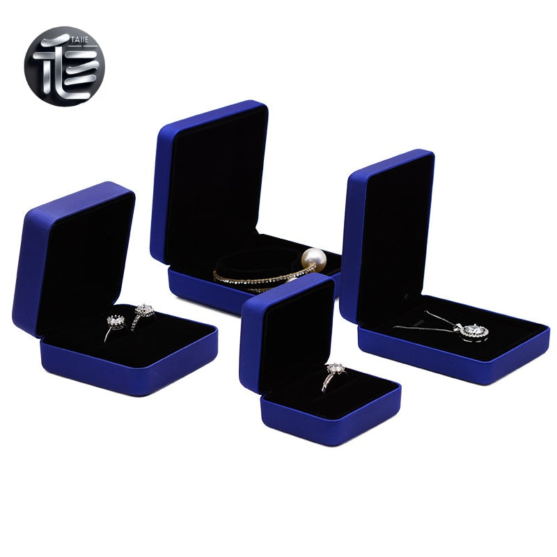 Engagement Ring Box Velvet – Wedding Ring Holder for Proposal, Luxury Heart-Shaped Jewelry Gift Box,Bulk Jewelry Boxes