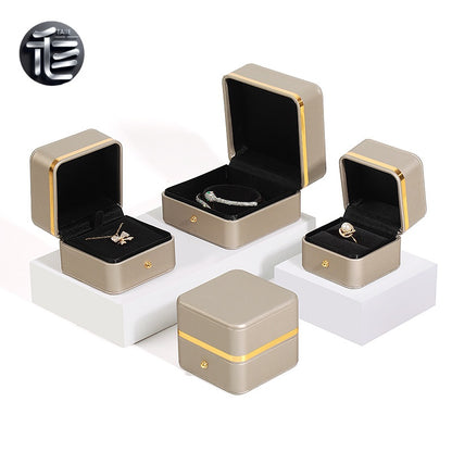 Luxury Jewelry Gift Box,Bridal Jewelry Box – Wedding Day Keepsake Organizer for Bride, Personalized Name & Date Gift