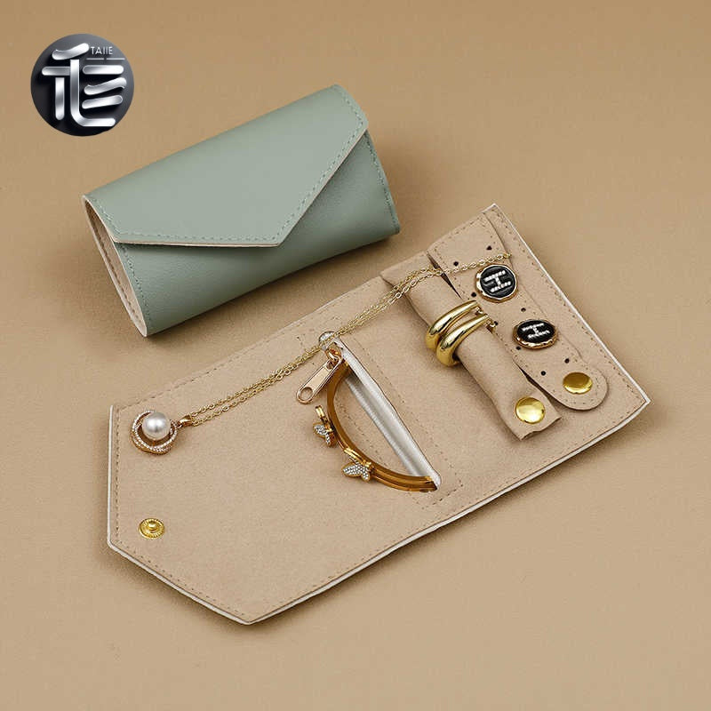 PU Leather Jewelry Travel Case, Anti-Tangle Necklace Organizer Pouch, Compact Storage