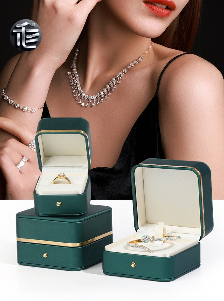 Luxury Jewelry Gift Box,Bridal Jewelry Box – Wedding Day Keepsake Organizer for Bride, Personalized Name & Date Gift