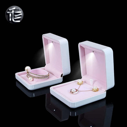 5pcs White LED Jewelry Box with Pink Velvet Interior for Ring and Necklace