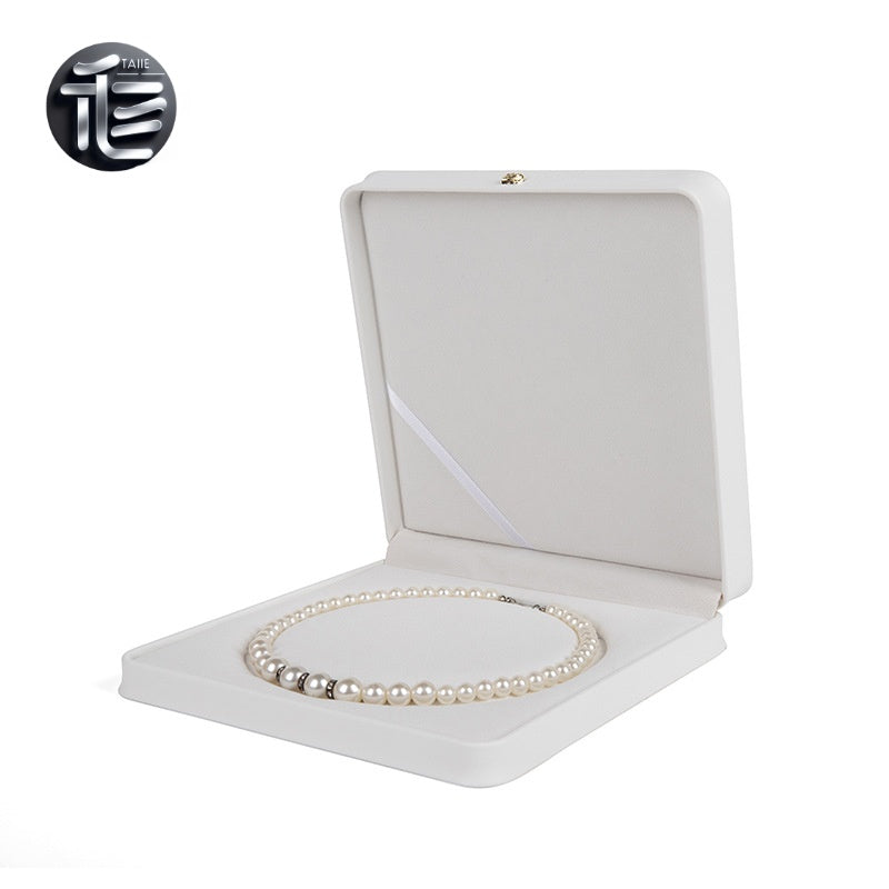 Bridal Jewelry Box – Wedding Day Keepsake Organizer for Bride, Personalized Name & Date Gift,pearl box,pearl necklace