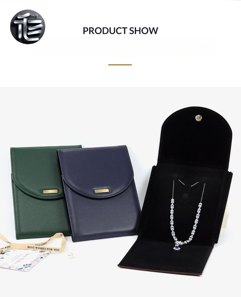 Jewelry travel case,Leather jewelry organizer,Suede jewelry roll,Necklace holder for suitcase