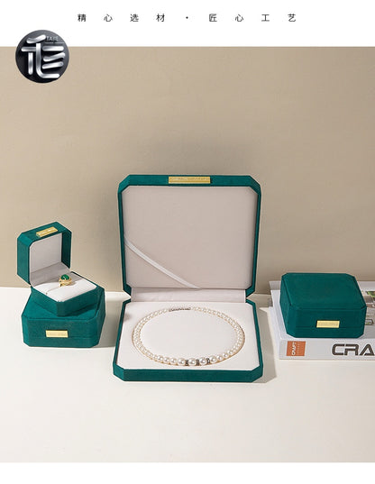 Christmas Jewelry Gift Box – Festive Velvet Ring & Necklace Box, Holiday Present for Her