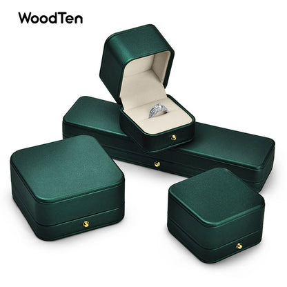 Wholesale Custom Jewelry Boxes | Wood, Plastic & Velvet Options