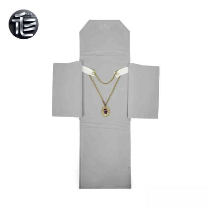 Travel Jewelry Roll, Portable Velvet Pouch for Necklace & Rings, Compact Case for Vacation