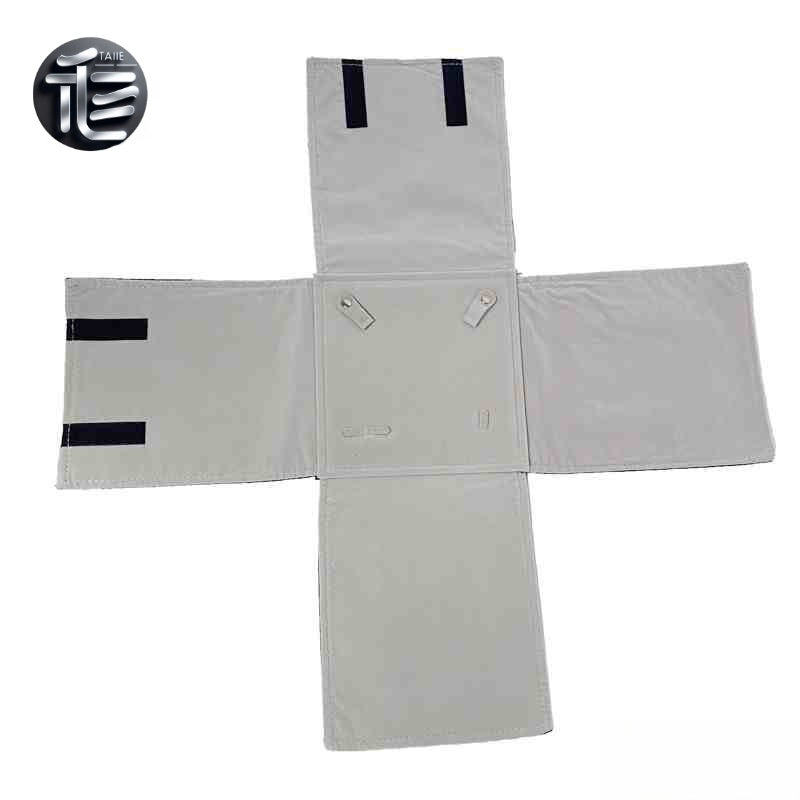 Jewelry travel case,Jewelry roll,Velvet jewelry roll,Necklace holder for suitcase