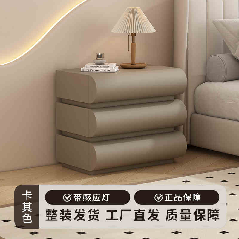 Creative solid wood bedside table in the ancient style of the moon half simple modern black 2025 new home bedroom minimalist bedside